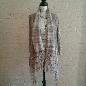 Fancy cardigan (Forever 21)